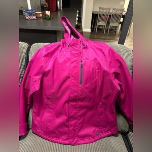 Women’s Under Armour coat with liner insert XL